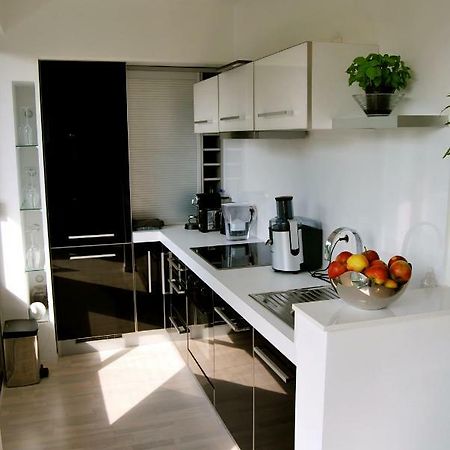 Modern Apartment In Uccle - Brussels Eksteriør bilde